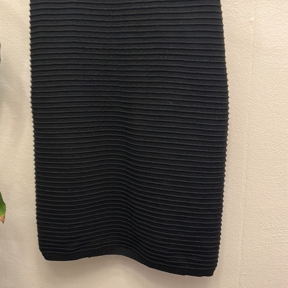 CALVIN Klein Midi Ribbed Turtleneck Dress. In EUC Size Small in Black. - Picture 3 of 8
